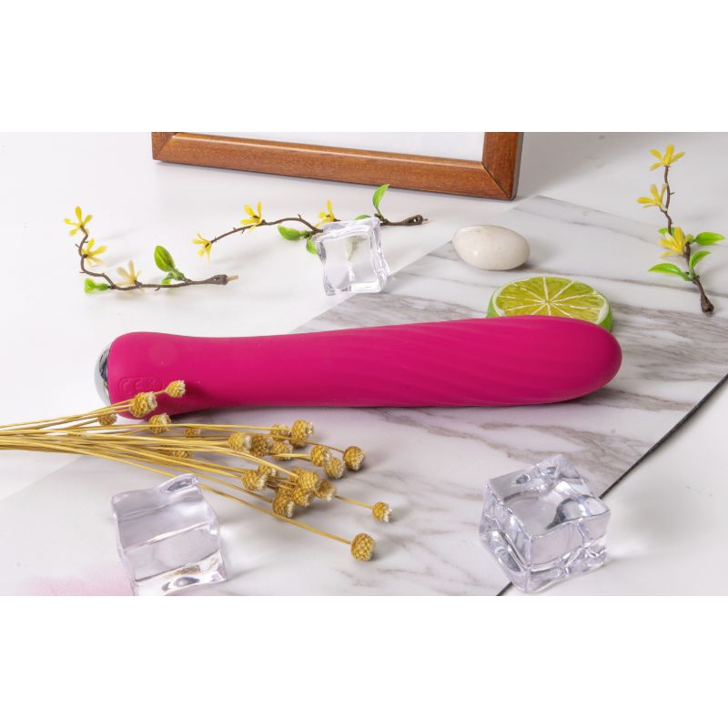 Anya Plum Red Powerful warming vibrator